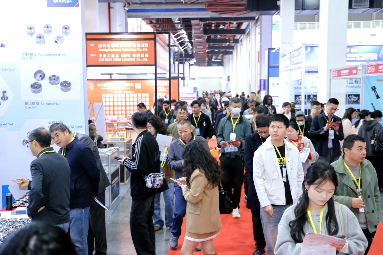 ¡Evitando errores al comprar sujetadores! AOKE le enseña cómo identificar exactamente lo que necesita