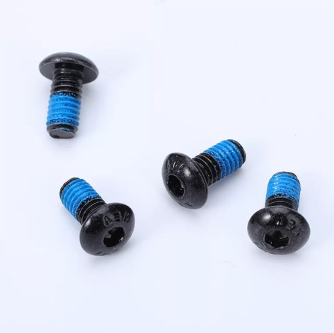 ¿Por qué se deteriora el rendimiento de los pernos recubiertos de adhesivo?